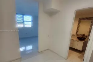 1175 NE Miami Gardens Dr, Miami, FL 33179 - Photo 29