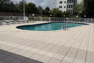 1175 NE Miami Gardens Dr, Miami, FL 33179 - Photo 13