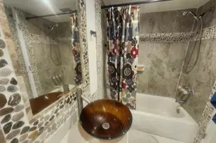 1175 NE Miami Gardens Dr, Miami, FL 33179 - Photo 21