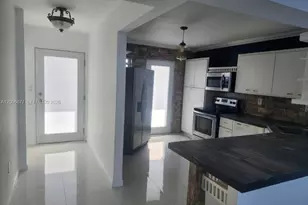 1175 NE Miami Gardens Dr, Miami, FL 33179 - Photo 23