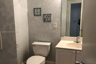 19390 Collins Ave, Sunny Isles Beach, FL 33160 - Photo 5
