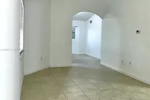 22441 SW 88th Pl, Cutler Bay, FL 33190 - Photo 5