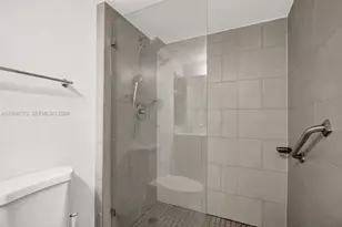 6770 E Indian Creek Dr, Miami Beach, FL 33141 - Photo 21