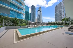 77 SE 5, Miami, FL 33131 - Photo 7