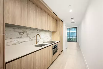 77 SE 5th St. #1505, Miami, FL 33131 - Photo 23
