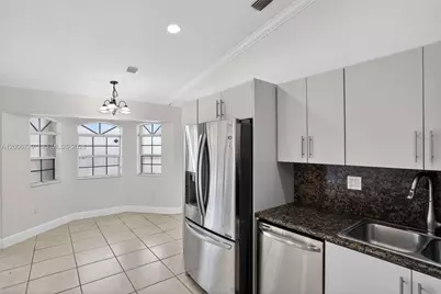 14251 SW 34th St, Miami, FL 33175 - Photo 17