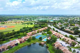 4159 SW 87th Terrace, Davie, FL 33328 - Photo 9