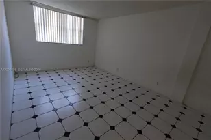 500 Executive Center Dr, West Palm Beach, FL 33401 - Photo 5