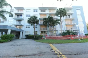 500 Executive Center Dr, West Palm Beach, FL 33401 - Photo 3