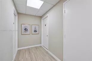950 De Soto Rd, Boca Raton, FL 33432 - Photo 5