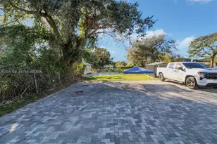 21226 SW 119th Ave, Miami, FL 33177 - Photo 19
