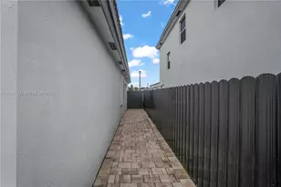 14836 SW 162nd St, Miami, FL 33187 - Photo 29