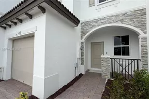 2537 SE 27th Ct, Homestead, FL 33035 - Photo 5