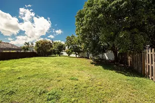 6140 Azalea Cir, West Palm Beach, FL 33415 - Photo 13