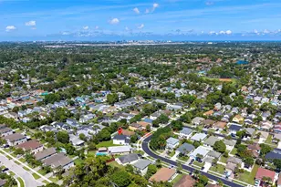 6140 Azalea Cir, West Palm Beach, FL 33415 - Photo 23
