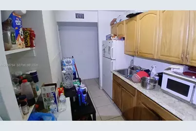 948 NW 14th Ct, Fort Lauderdale, FL 33311 - Photo 35