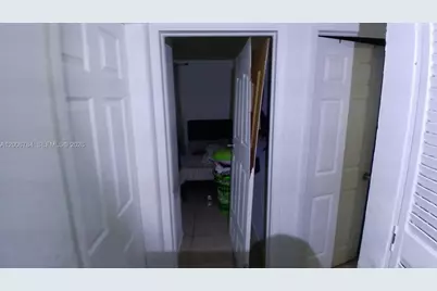 948 NW 14th Ct, Fort Lauderdale, FL 33311 - Photo 25
