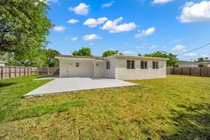 8760 SW 83rd St, Miami, FL 33173 - Photo 23