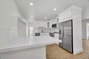 8760 SW 83rd St, Miami, FL 33173 - Photo 7