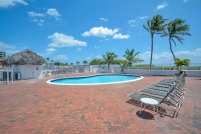 5313 Collins Ave #204, Miami Beach, FL 33140 - Photo 23