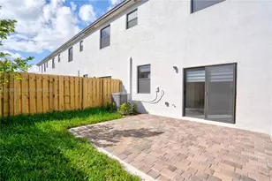 23517 SW 129th Ave, Homestead, FL 33032 - Photo 17