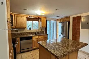 551 NW 82nd Ave, Miami, FL 33126 - Photo 27