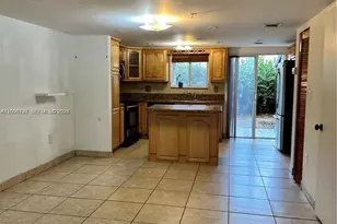 551 NW 82nd Ave, Miami, FL 33126 - Photo 31