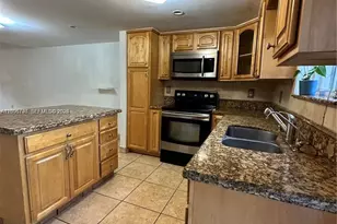 551 NW 82nd Ave, Miami, FL 33126 - Photo 25