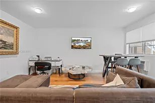 7930 Tatum Waterway Dr, Miami Beach, FL 33141 - Photo 15