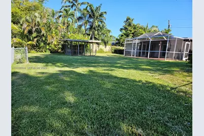 10050 Broad Channel Dr, Cutler Bay, FL 33157 - Photo 15