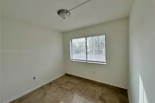 401 NW 109th Ave, Miami, FL 33172 - Photo 19
