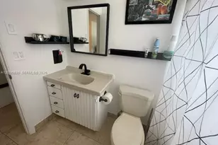 1560 McKinley St, Hollywood, FL 33020 - Photo 15