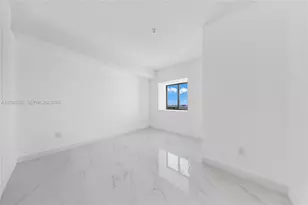 700 NE 24th St, Miami, FL 33137 - Photo 7