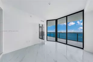 700 NE 24th St, Miami, FL 33137 - Photo 13