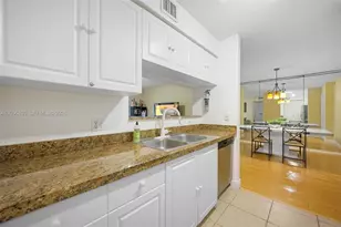 19555 E Country Club Dr, Aventura, FL 33180 - Photo 11