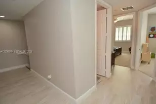 10480 SW Stephanie Way, Port Saint Lucie, FL 34987 - Photo 17
