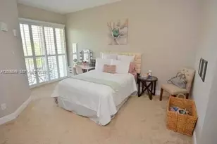 10480 SW Stephanie Way, Port Saint Lucie, FL 34987 - Photo 9