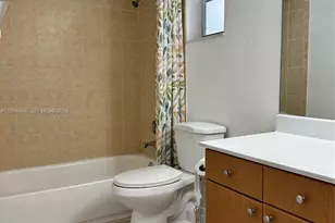 9357 Fontainebleau Blvd, Miami, FL 33172 - Photo 7