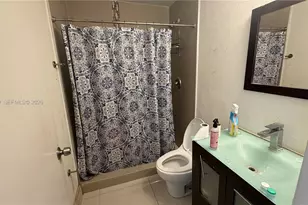 2071 NW 86th St, Miami, FL 33147 - Photo 9