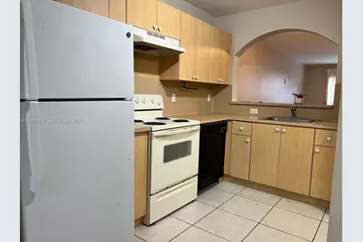 1250 SE 31st Ct #105-33, Homestead, FL 33035 - Photo 9