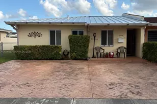 10106 SW 20th St, Miami, FL 33165 - Photo 1