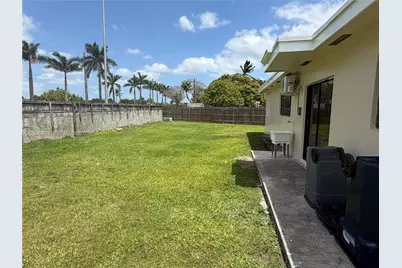 10375 SW 152nd Ter, Miami, FL 33157 - Photo 5