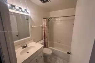 3461 NW 44th St, Oakland Park, FL 33309 - Photo 13
