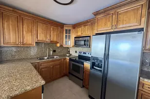 2500 Parkview Dr, Hallandale Beach, FL 33009 - Photo 3