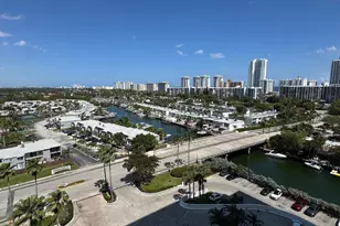 2500 Parkview Dr, Hallandale Beach, FL 33009 - Photo 15