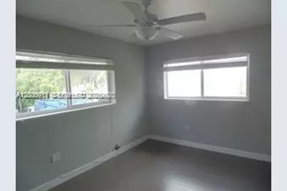 820 3rd St #14, Miami Beach, FL 33139 - Photo 13