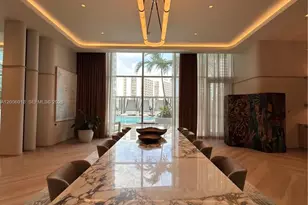 77 SE 5th St, Miami, FL 33131 - Photo 47
