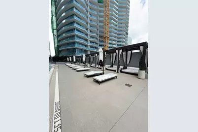 77 SE 5th St #1602, Miami, FL 33131 - Photo 37
