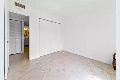 5020 NW 79th Ave #303, Doral, FL 33166 - Photo 15