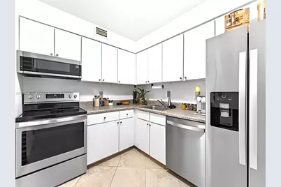5020 NW 79th Ave #303, Doral, FL 33166 - Photo 7